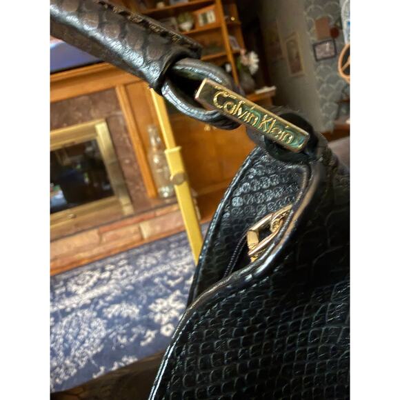 Calvin Klein Snake Skin Genuine Leather Gold Shimmer XL Hobo Bag with Side Zips - Picture 7 of 9